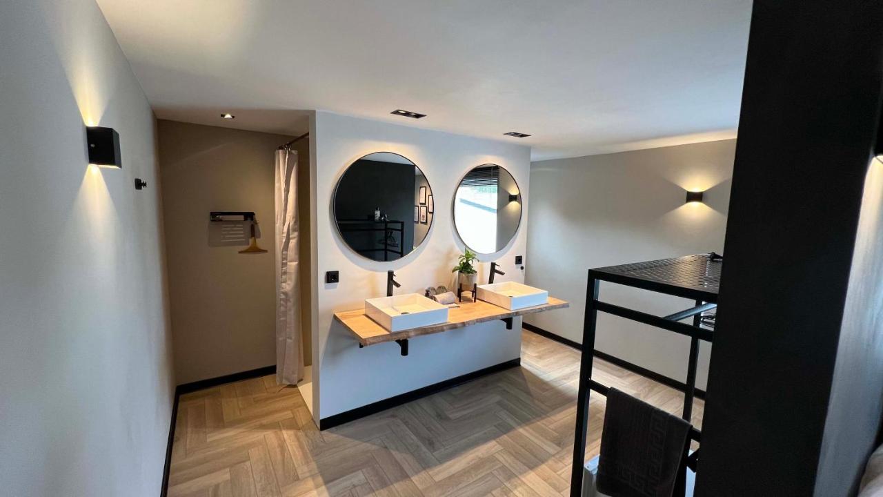 Bed and breakfast Boutique Le Faucon *